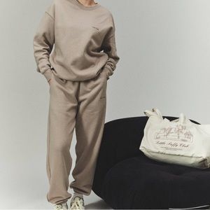 Little puffy sweatpants